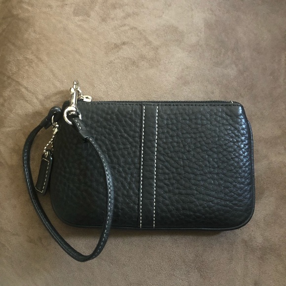 Coach black wristlet - Picture 2 of 6